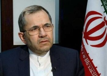 إيران تحذر إسرائيل من أي “خطأ في الحسابات أو المغامرة” وتؤكد: دولة الإحتلال المسئولة عن الهجمات على برامجنا النووية