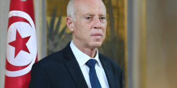 الرئيس التونسي يقيل رئيس ديوان رئيس البرلمان راشد الغنوشي ومستشاريه
