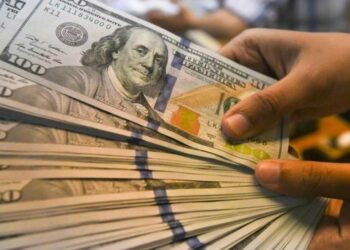 الدولار يتجه لتسجيل ثاني هبوط أسبوعي