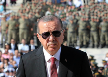 اردوغان يرحب ببيان سفارات غربية عن إلتزامها بمعاهدة دبلوماسية بعد تراجعها عن بيان نشرته حول “كافالا” .. ويتراجع عن طرد سفراء عشر دول