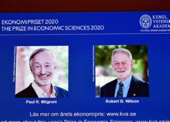 جائزة نوبل للاقتصاد تكرم ثلاثة إختصاصيين في الاقتصاد التجريبي