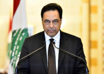 رئيس الوزراء اللبناني السابق حسان دياب يقول إنه تنازل عن أسهم في الشركة المذكورة ضمن ‘وثائق باندورا’