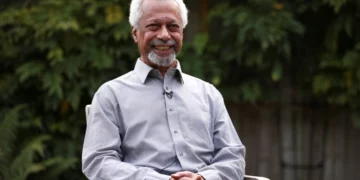 نوبل في الأدب للروائي التنزاني عبد الرزاق جرنة