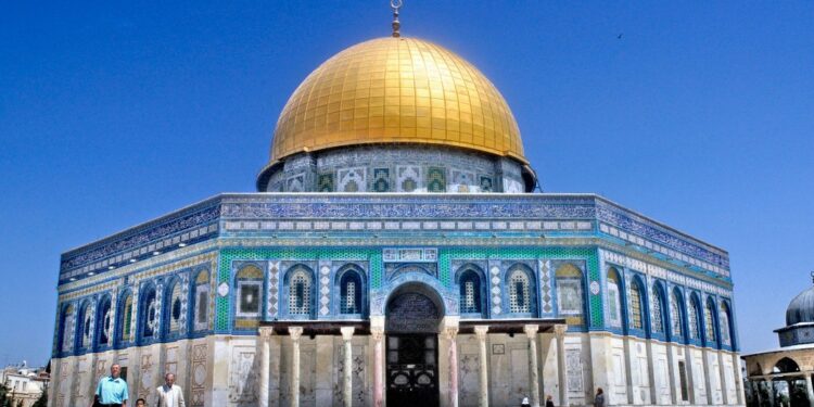 “اليونيسكو” تؤكد وضع القدس كمدينة محتلة وتعلن بطلان التدابير الإسرائيلي