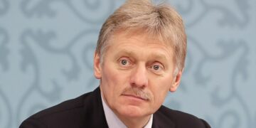 الكرملين يعلق على تقارير حول طلب بوتين من بينيت تخفيف العقوبات المفروضة على سوريا