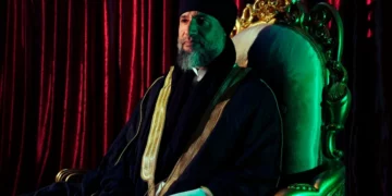 نيزافيسيمايا غازيتا: الليبيون يريدون نجل القذافي زعيما لهم