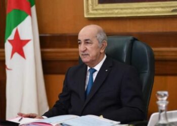 الجزائر تستدعي سفيرها من باريس للتشاور.. بسبب تصريحات الرئيس الفرنسي آلتي وُصفت بالمسيئة
