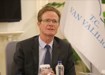 مبعوث الاتحاد الأوروبي لتركيا يرحب بإحتواء الأزمة الدبلوماسية بشأن كافالا