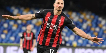 إبراهيموفيتش يحدد موعد اعتزاله بقرار حاسم