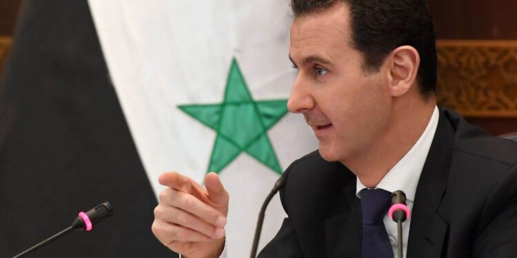 عبد الله بن زايد يزور دمشق ويوجه دعوة للاسد لزيارة ابو ظبي ويؤكد حضور سورية القمة العربية المقبلة في الجزائر في زيارة رسمية هي الأولى من نوعها منذ 10 سنوات