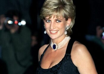 “سبنسر “رؤية سوداوية لحياة الأميرة ديانا التي لقبت ب ” أميرة القلوب “