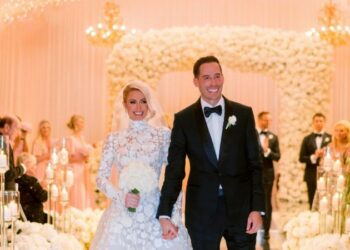 زفاف باريس هيلتون في حفل أسطوري وكتبت : “زوجة مدى الحياة “