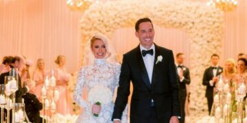 زفاف باريس هيلتون في حفل أسطوري وكتبت : “زوجة مدى الحياة “