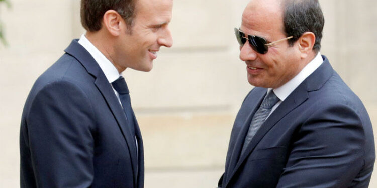 السيسي وماكرون يبحثان الإستعدادات لمؤتمر باريس ويؤكدان ضرورة خروج القوات الأجنبية و جميع المرتزقة من ليبيا