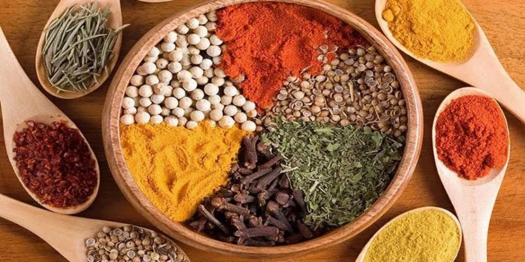 خبيرة بريطانية: 3 توابل تطيل العمر وفعالة في مكافحة أمراض السرطان والسكري والزهايمر