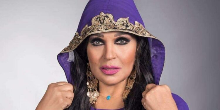 تصريحات غريبة من فيفي عبده لحارس مقبرتها