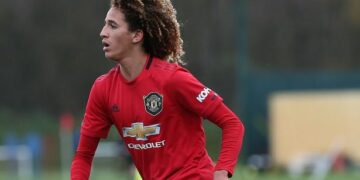 مانشستر يونايتد يوجه رسالة خاصة لحنبعل المجبري ” فخورون بك “