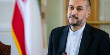 وزير الخارجية الإيراني يكشف سبب فشل وبطء مفاوضات فيينا ويؤكد أن بلاده لن تقبل بأي إلتزام يتجاوز الاتفاق النووي