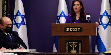 إسرائيل تجري إتصالات مع المغرب لإستقطاب موظفين في مجال التمريض وتطمح لفتح المجال أمام الكفاءات المغربية