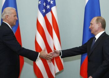 الفايننشال تايمز: حدود العقوبات الأمريكية في التعامل مع روسيا أصبحت واضحة