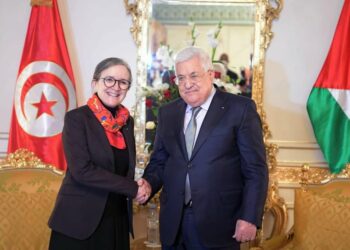 الرئيس محمود عباس يستقبل رئيسة الحكومة التونسية