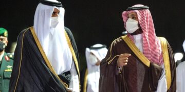 السعودية وقطر تتفقان على بلورة مواقف مشتركة لحفظ الأمن والإستقرار في المنطقة