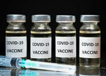 فيروس كورونا: الغارديان تتحدث عن لقاحات جديدة تحفز الخلايا التائية في نخاع العظم وأخرى تُعطى عن طريق الفم