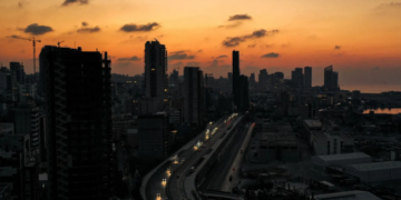 لبنان دون كهرباء!