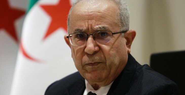 وزير الخارجية الجزائري يؤكد أن مشوار المصالحة الفلسطينية إنطلق.. وحماس تدعم دور الجزائر لإنهاء الإنقسام الفلسطيني