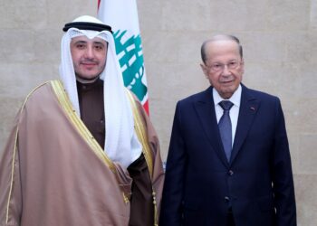 وزير الخارجية الكويتي بعد لقائه عون: أحمل رسالة كويتية خليجية دولية لإعادة بناء الثقة مع لبنان لانه ساحة أمل للجميع وليس منصة عدوان .. ولا يوجد تدخلات في شؤونه الداخلية