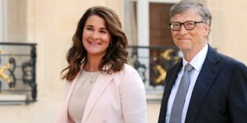 بيل غيتس وطليقته يتصدران في التبرعات الخيرية لعام 2021