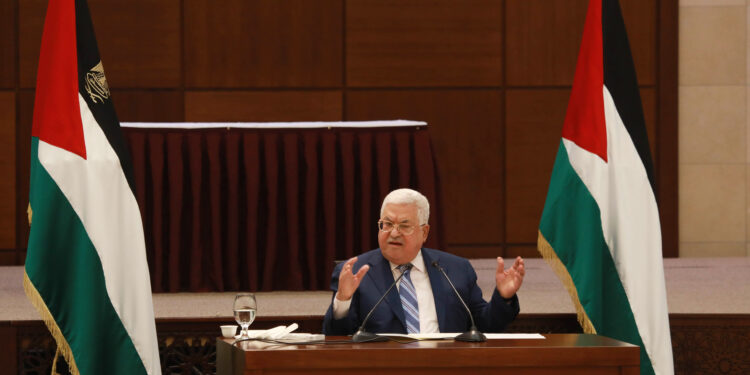 المجلس المركزي الفلسطيني يقرر تعليق الإعتراف بإسرائيل وإنهاء إلتزامات السلطة الفلسطينية بكافة الإتفاقيات حتى إعترافها بدولة فلسطينية