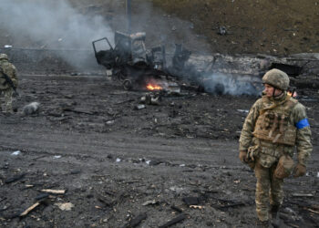 زيلينسكي: إجتماع أوكراني روسي “دون شروط مسبقة” على حدود بيلاروسيا.. والرئيس البيلاروسي سيضمن بقاء العناصر الجوية والصواريخ الروسية المتمركزة في بيلاروسيا في مكانها