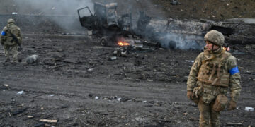 زيلينسكي: إجتماع أوكراني روسي “دون شروط مسبقة” على حدود بيلاروسيا.. والرئيس البيلاروسي سيضمن بقاء العناصر الجوية والصواريخ الروسية المتمركزة في بيلاروسيا في مكانها