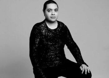 مصمم الأزياء الفرنسي العالمي نبيل يونس يطلق مجموعته الجديدة “الجريئة” لربيع وصيف 2022 ￼