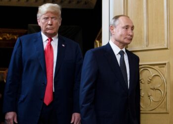 “عبقري ورائع”.. ترامب مُعجب بإعتراف بوتين بإستقلال دونيتسك ولوغانسك ويؤكد أن تكتيكاته كانت “ذكية”