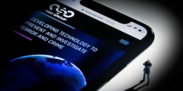 الغارديان: إسرائيل منعت أوكرانيا من شراء برنامج التجسس “بيغاسوس”