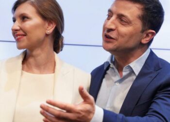 أولينا زيلنسكي السيدة الإولى التي كتبت سيناريو “خادم الشعب ” قبل تولي زوجها رئاسة أوكرانيا