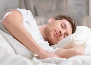 حسب عمرك .. تعرف إلى عدد ساعات النوم المناسب لك