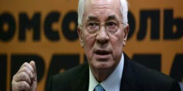 رئيس الوزراء الأوكراني الأسبق يفجر مفاجأة: “الناتو” كان يخطط لشن حرب عالمية ثالثة بإستخدام الأسلحة النووية ضد روسيا …!!!