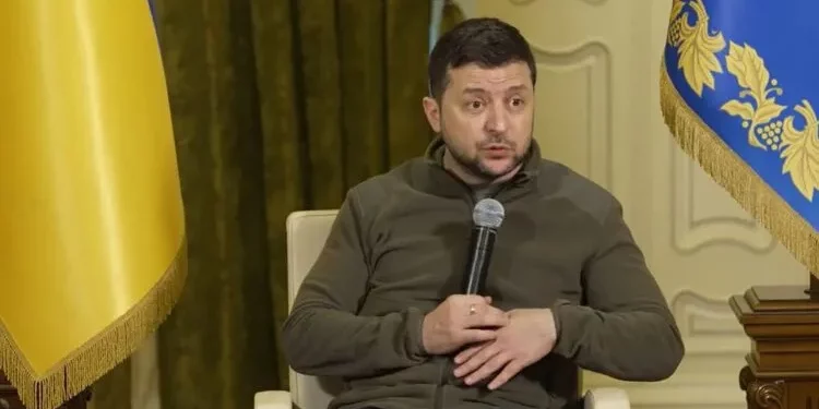 زيلينسكي يوجّه خطابا للكونغرس الأميركي الأربعاء.. ويطالب بحظر طيران فوق أوكرانيا.. وجوتيريش يحذر: الحرب النووية عادت إلى “نطاق الممكن”