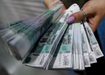 موسكو تضع قائمة بدول “معادية” ستُسدد لها الشركات والأفراد الروس مستحقاتها بالروبل￼￼