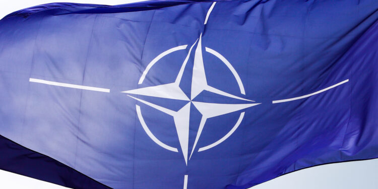 التايمز: فنلندا والسويد تنضمان لحلف الناتو الصيف المقبل