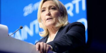 “نيويورك تايمز”: إنتخاب لوبان في الجولة الثانية سيشكّل صدمة كإنتخاب ترامب !!!