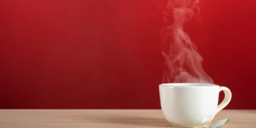 4 مشروبات يتناولها الأشخاص الأطول عمراً بالعالم.. ماهي؟