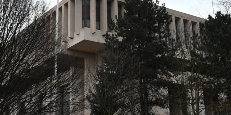 طرد أكثر من 330 دبلوماسيا روسيا من أوروبا منذ بدء حرب أوكرانيا