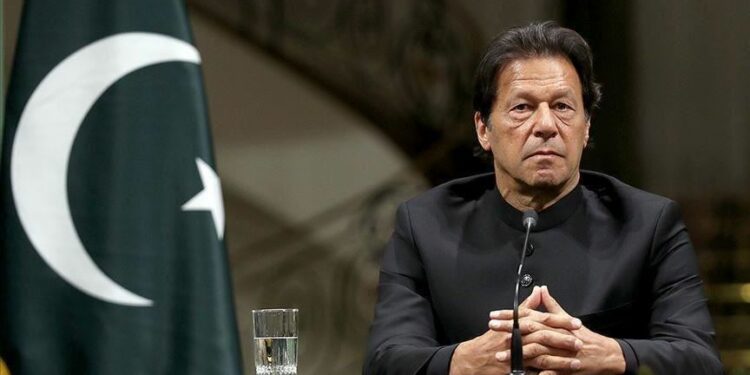 محكمة باكستان العليا قد تصدر حكما الخميس بشأن تحرك خان لعرقلة مسعى المعارضة للإطاحة به