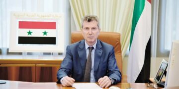 السفير السوري بدولة الإمارات الدكتور غسان عباس : زيارة الرئيس بشار الأسد إلى الإمارات شرعت الأبواب لعودة سوريا للحضن العربي .. شاركنا في إكسبو دبي بفضل الدعم اللامحدود لأشقائنا بدولة الإمارات .. ومن أجل المصالحة الوطنية والعربية يجب أن نتعالى عن جراحنا وآلامنا …