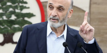 “لا سلاح في الداخل”.. جعجع يطالب بإستعادة القرار اللبناني من يد حزب الله