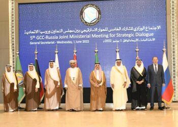 لافروف: شركاؤنا في الخليج لن يشاركوا في العقوبات الغربية ضد روسيا والتعاون مع “أوبك” مستمر من أجل إستقرار أسعار الطاقة.. ووزير الخارجية السعودي يعلن: موقفنا الخليجي موحد من أزمة أوكرانيا